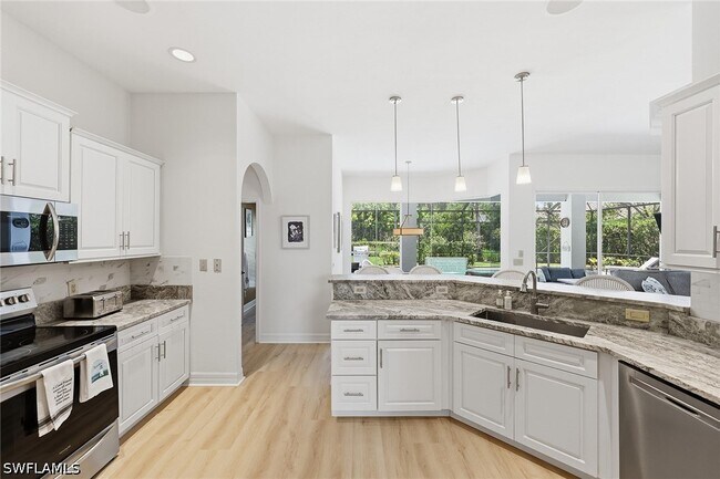 Building Photo - 7673 Mulberry Ln