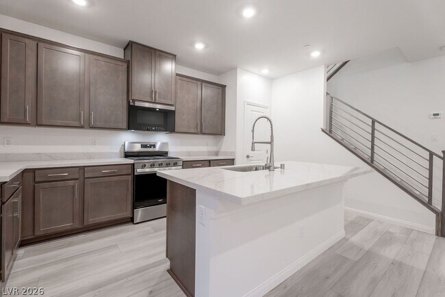 Building Photo - 91 Cinder Cone Ln