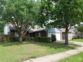 Building Photo - 5110 Redwater Dr