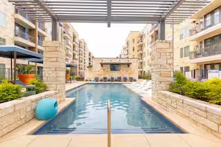 Building Photo - 3801 Vitruvian Way