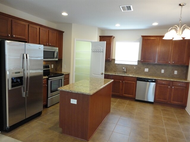 Building Photo - 312 Westchester Hills Ln