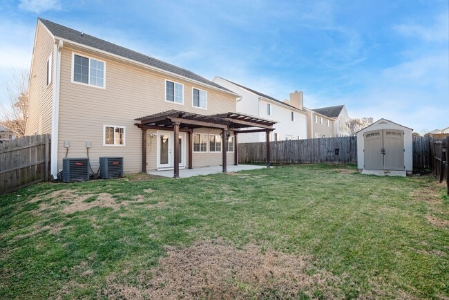 Building Photo - 3615 Marksbury Dr