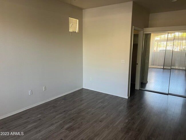 Building Photo - 1-Bedroom Condo in the Heart of Scottsdale!