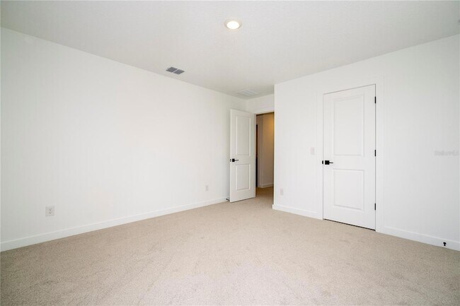 Building Photo - 2184 Broadbrook Dr