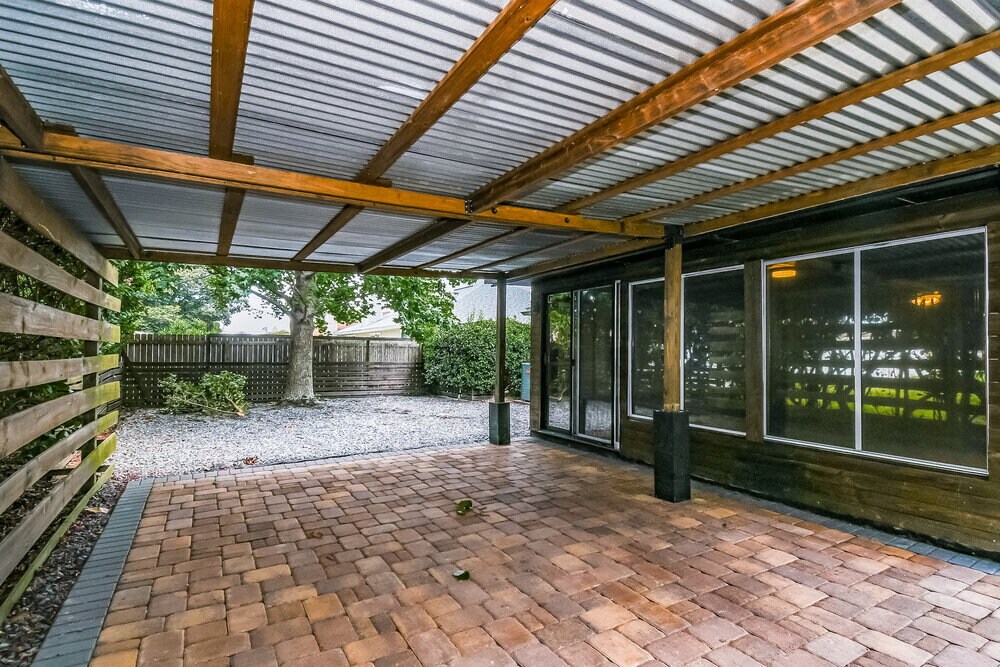 Building Photo - 3701 Woodbriar Dr