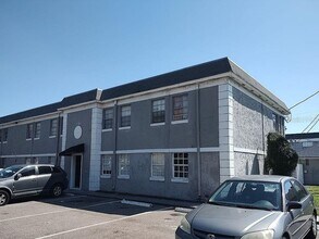 Building Photo - 2783 L B McLeod Rd