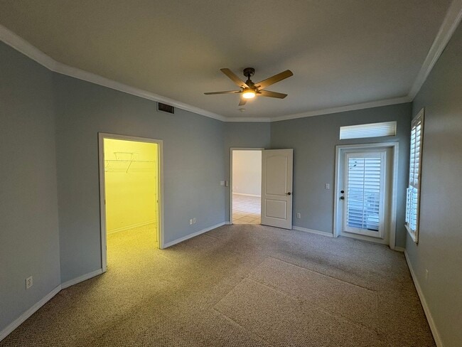 Building Photo - 1202 Makarios Dr