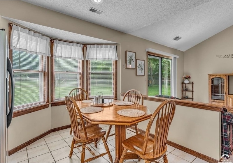 Building Photo - 3612 Parkview Ct