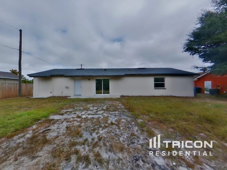 Building Photo - 1297 Voyager St