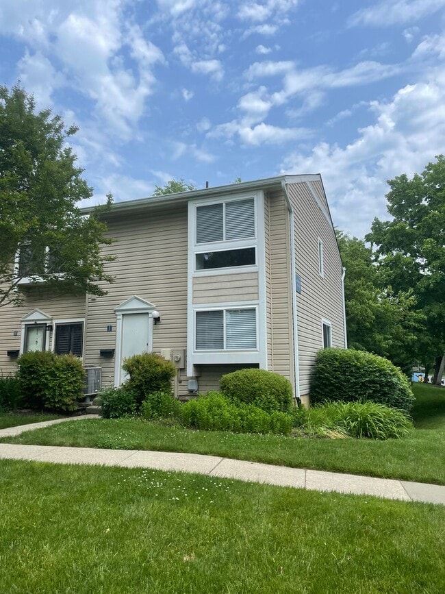 Primary Photo - End unit townhome in Annapolis!