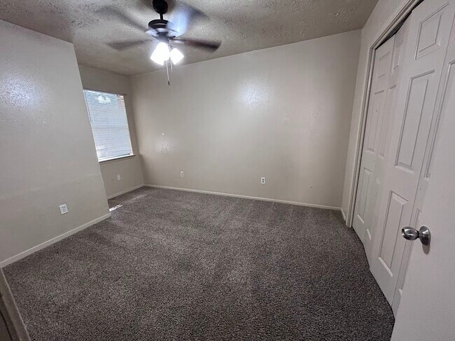 Building Photo - 20322 Beigewood Ln