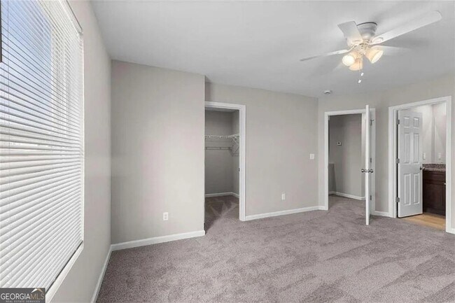 Building Photo - 403 Aaron Brown Rd