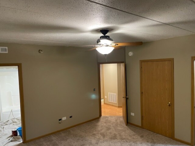 Master bedroom - 16620 Liberty Cir