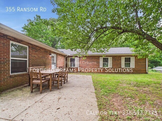 Building Photo - 355 Ransom Rd