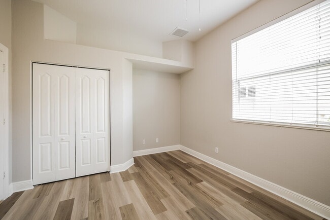 Building Photo - 15445 Cortona Way