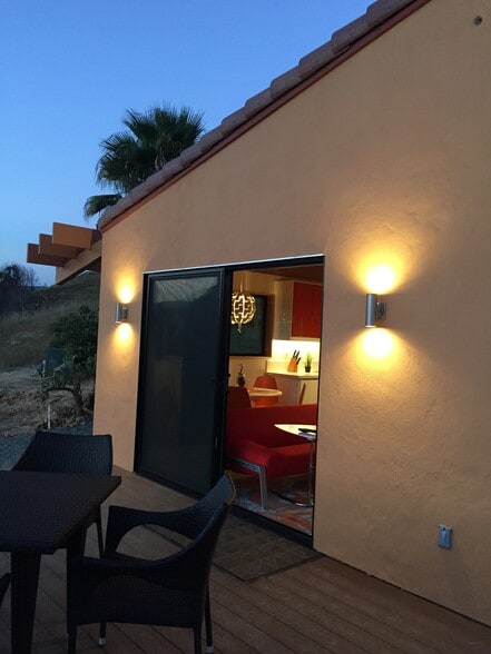 Building Photo - 3900 Paso Oro Verde