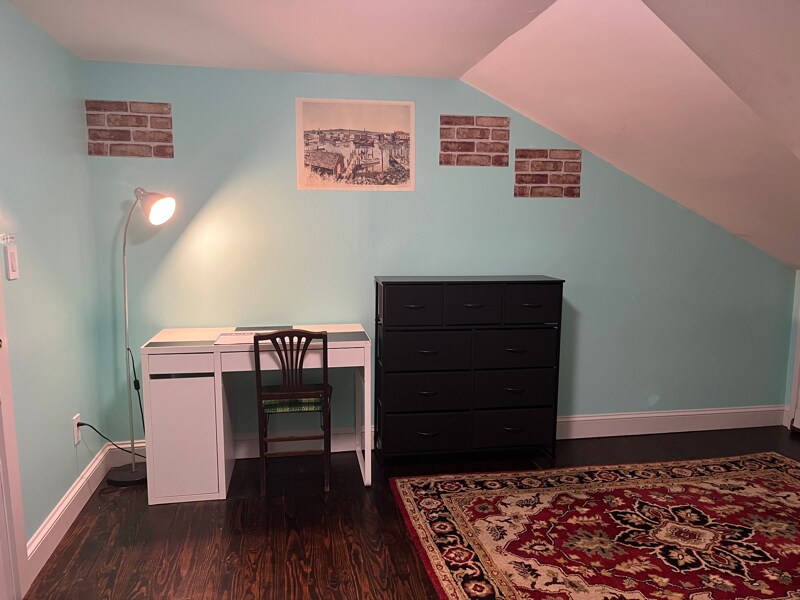 Building Photo - 1087 N Hoosac Rd