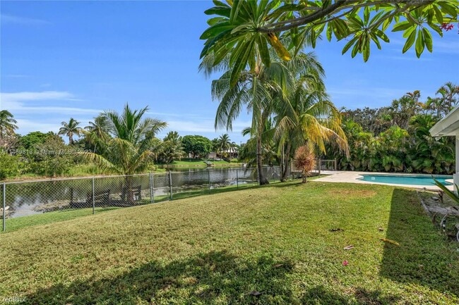 Building Photo - 3 br, 2 bath House - 4331 NW 10th St