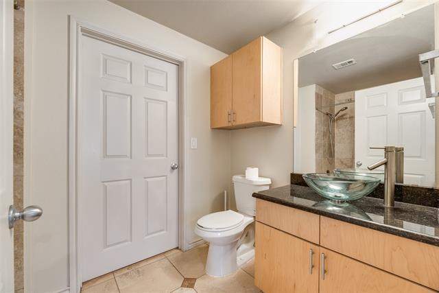 Building Photo - 3102 Kings Rd