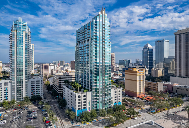 Building Photo - Skypoint Condominiums