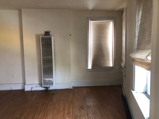 Building Photo - 467 Communipaw Ave