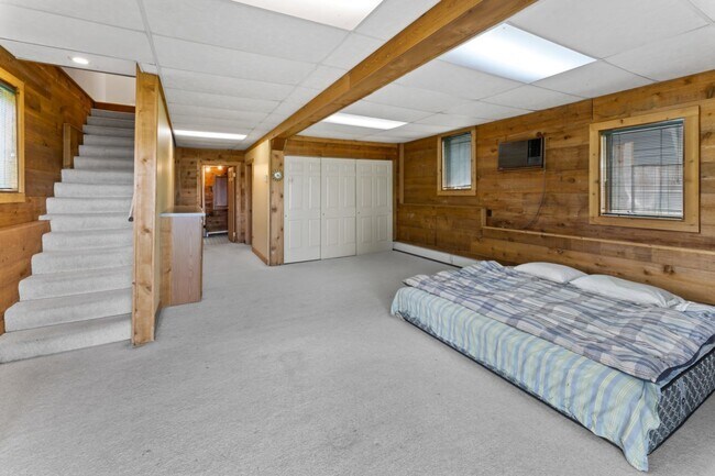 Building Photo - 25678 W Long Beach Dr