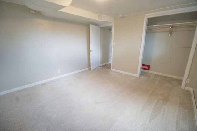 Building Photo - 2410 S Ogden St