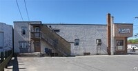 Building Photo - 671 S Main St