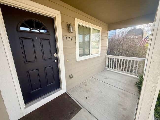 Building Photo - Well Maintained 4 Bed, 3 Bath Home in Anderson Farm!