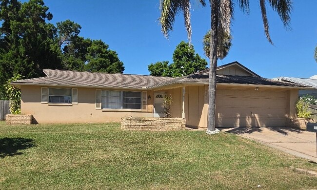Building Photo - 7225 Rosarian Dr