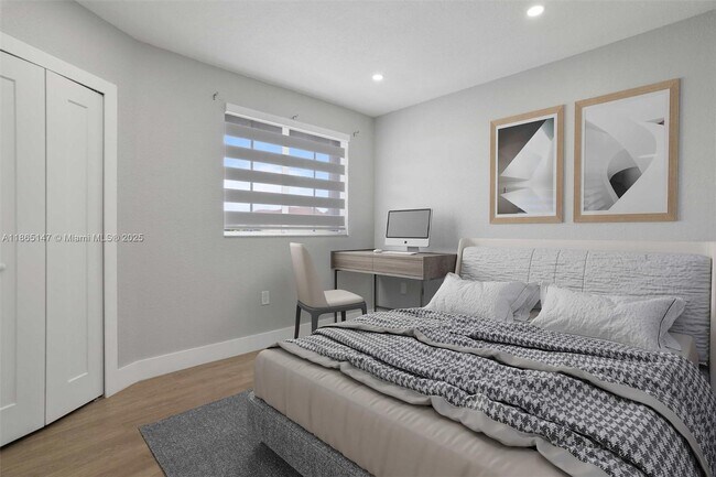 Building Photo - 3378 W 80th St