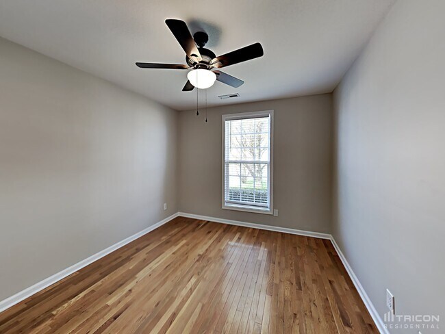 Building Photo - 3767 Bret Dr