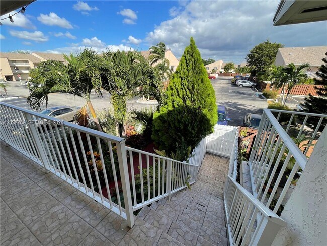 Building Photo - 8480 SW 154th Cir Ct