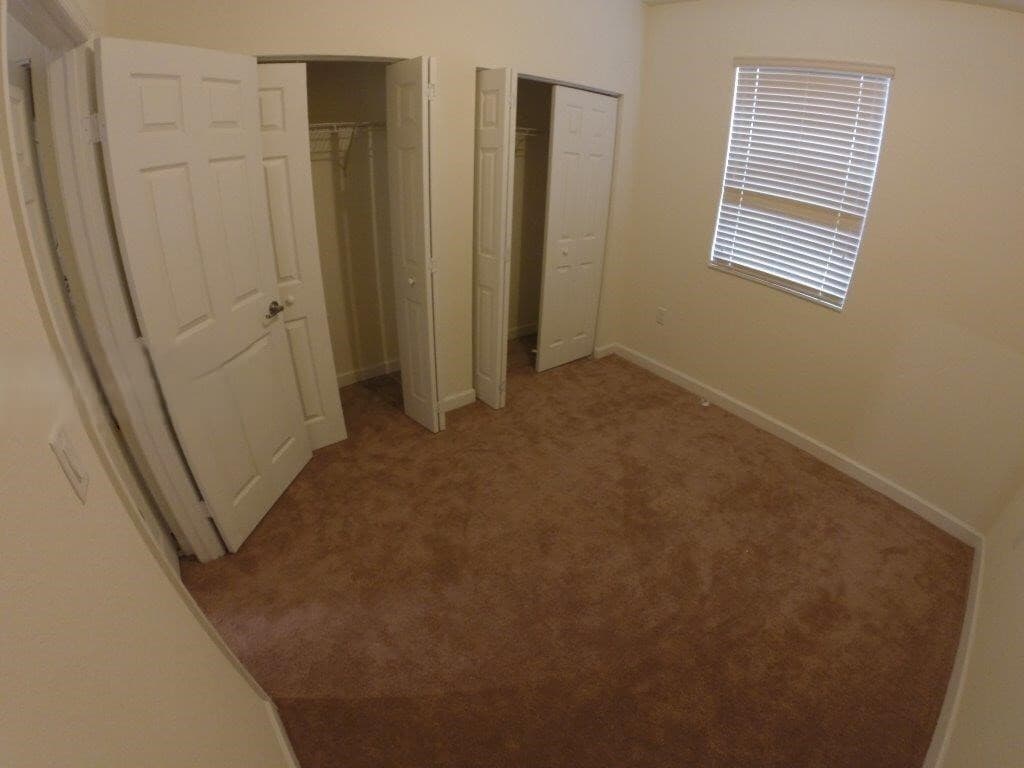 Building Photo - 9332 W 33rd Ln