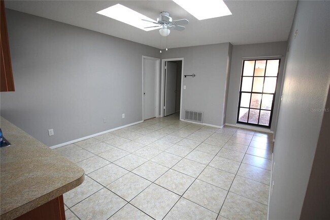 Building Photo - 2848 Rustic Oaks Dr
