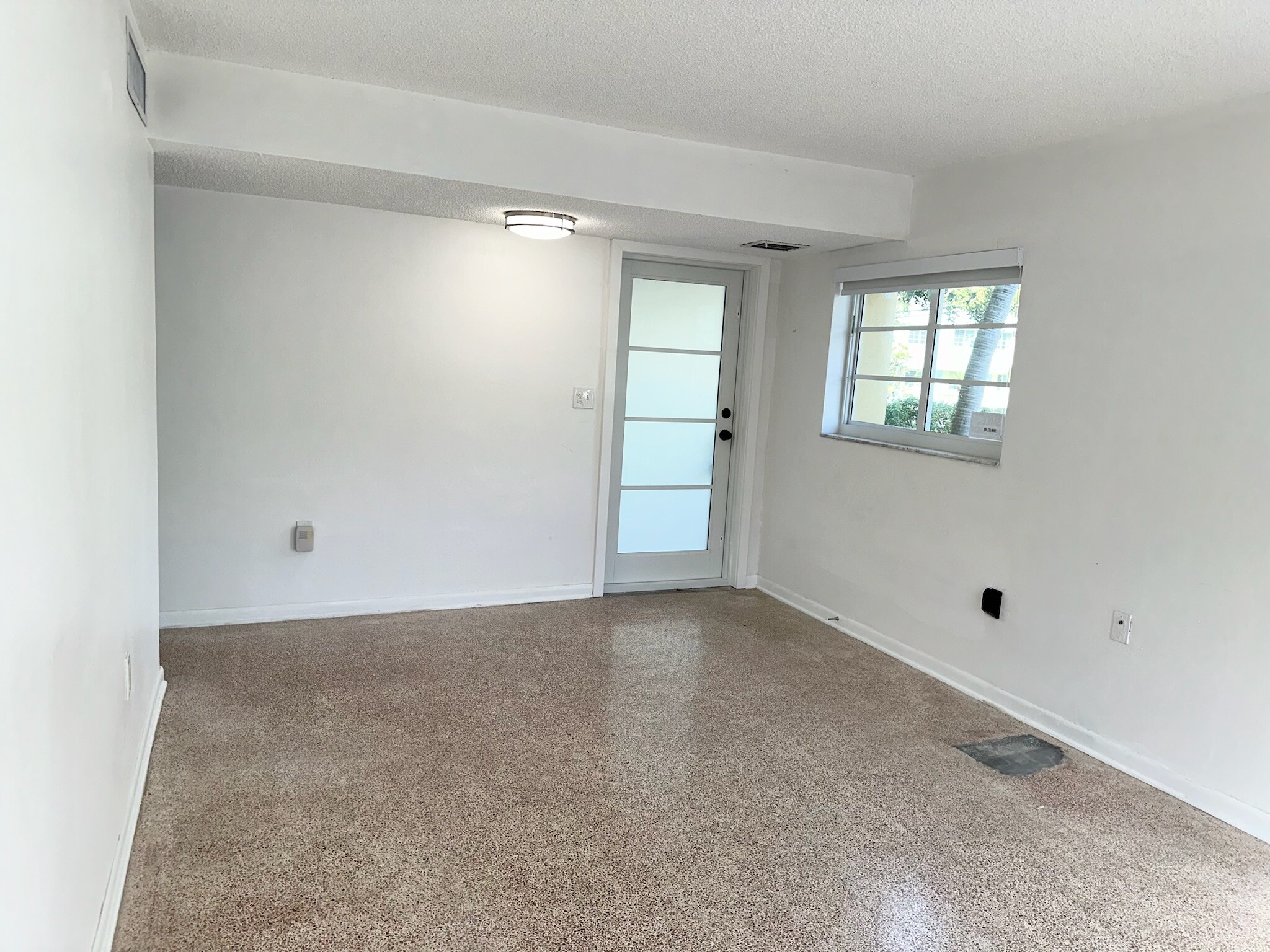 front door inside living room - 610 SW 6th Ave