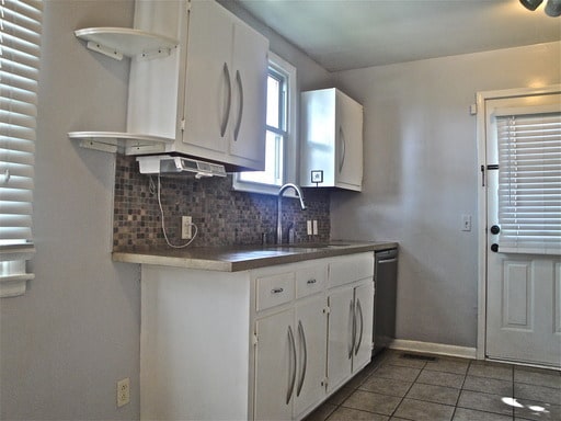 Building Photo - Adorable 2 Bedroom 1 Bath Home in Sylvan H...
