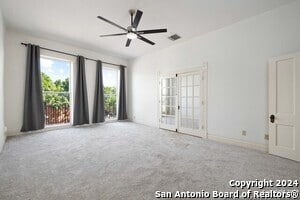 Building Photo - 142 W San Antonio St