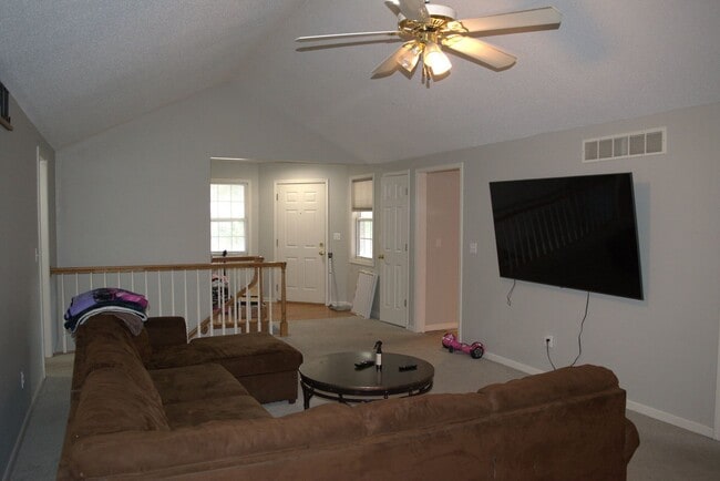 Building Photo - 309 Grampian Dr