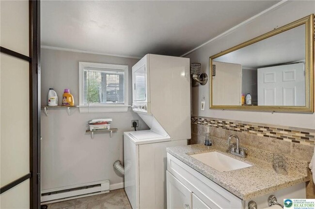 Building Photo - 3203 Washington St