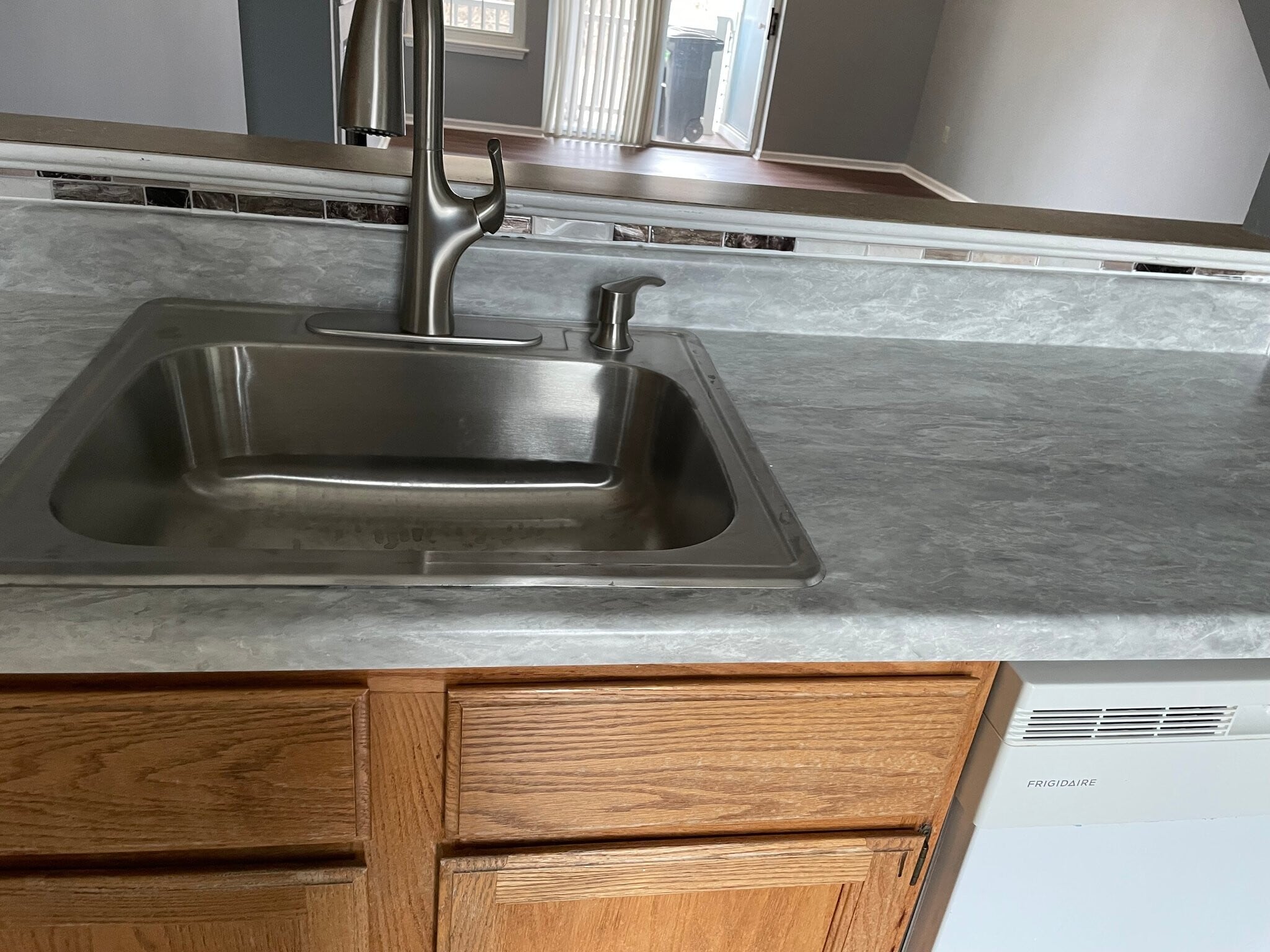 Building Photo - 366 Independence Dr