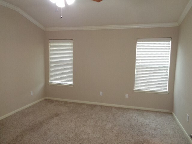 Building Photo - 8606 Sunset Pond Dr