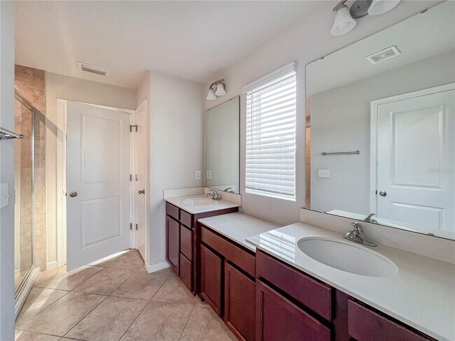 Building Photo - 8511 Rain Lily Crossing