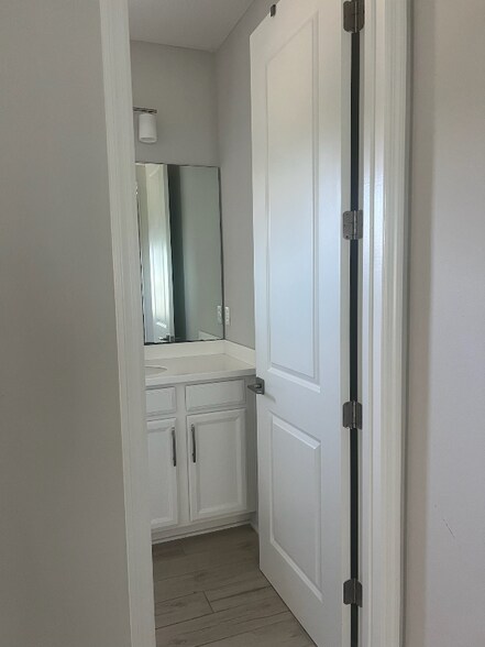 Building Photo - 7400 Beach Walk Pl