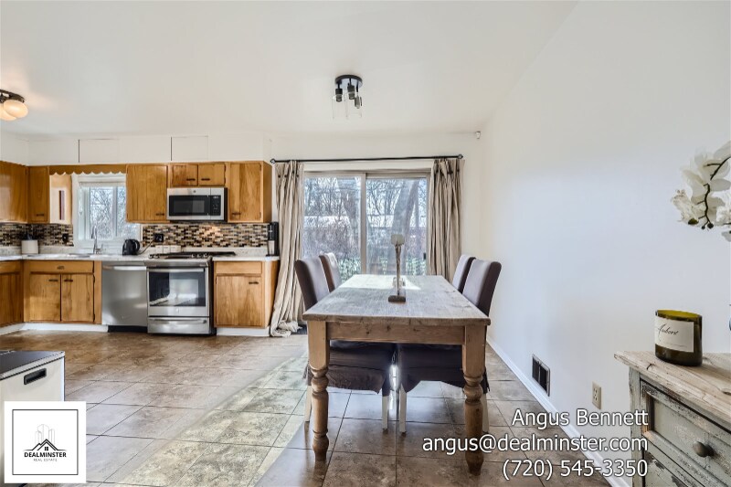 Building Photo - 10790 W 69th Ave