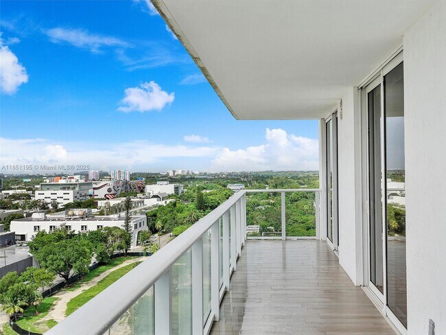Building Photo - 4250 Biscayne Blvd