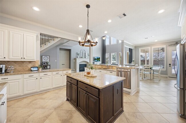 Building Photo - 16817 W Caramel Apple Trail