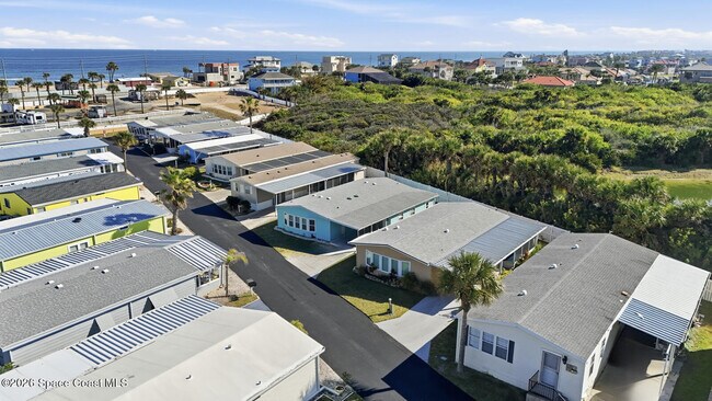 Building Photo - 264 Seabreeze Dr