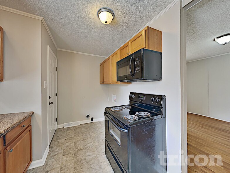 Building Photo - 1133 Penrose Ln