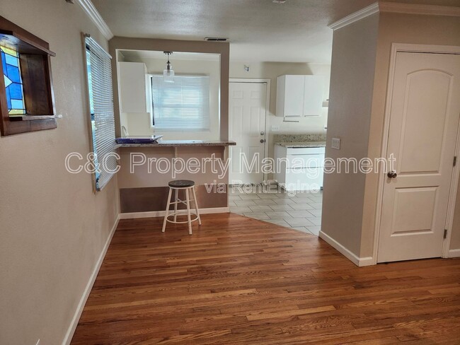 Building Photo - 2701 42nd St